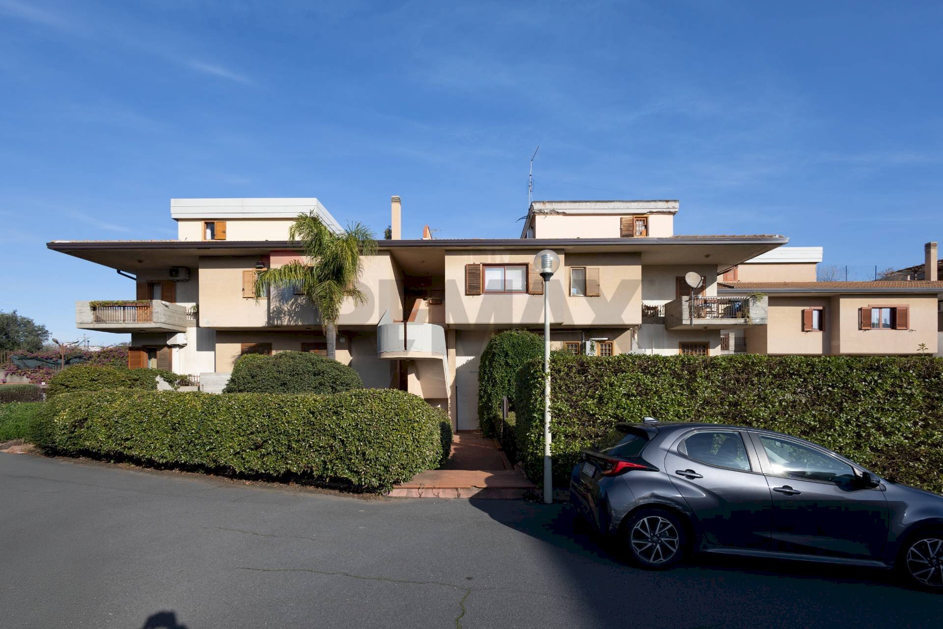 Edificio all\'aperto - Appartamento Via Passo Gravina
 
253, Catania - foto 1