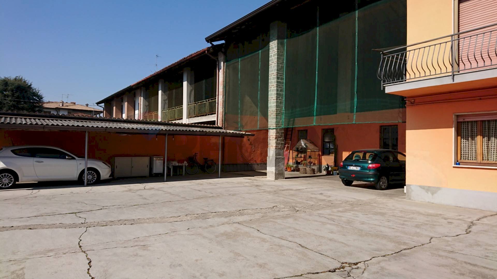 Edificio all\'aperto - Rustic Via degli Umiliati
7, Caravaggio - photo 2