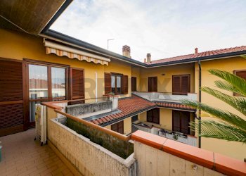 Casa all\'aperto - Trilocale Via Gioacchino Rossini
 
3, Lallio - foto 18