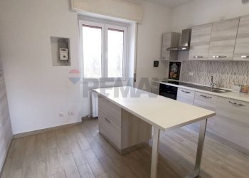 Cucina - Trilocale piazza san rocco
 
75, Calusco d'Adda - foto 5