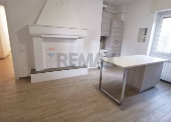 Cucina - Trilocale piazza san rocco
 
75, Calusco d'Adda - foto 6