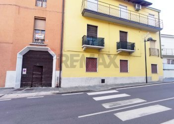 Edificio all\'aperto - Trilocale piazza san rocco
 
75, Calusco d'Adda - foto 22