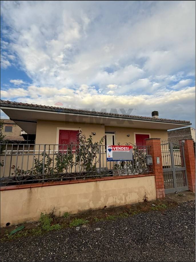 Casa all\'aperto - Villa Località Starza contrada Santa Croce
 
Snc, Carinola - foto 1