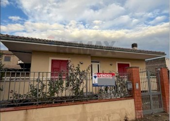 Casa all\'aperto - Villa Località Starza contrada Santa Croce
 
Snc, Carinola - foto 1