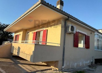 Casa all\'aperto - Villa Località Starza contrada Santa Croce
 
Snc, Carinola - foto 3