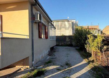 Casa all\'aperto - Villa Località Starza contrada Santa Croce
 
Snc, Carinola - foto 17