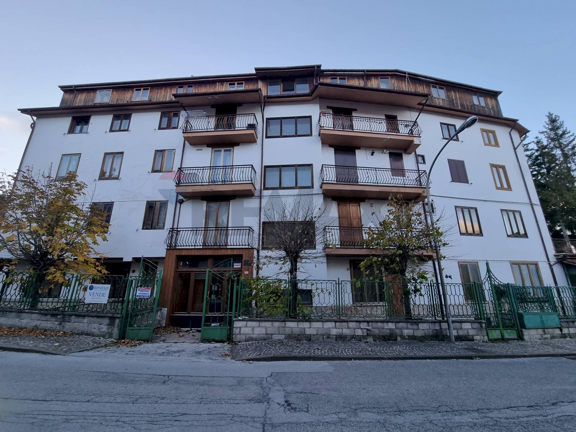 Edificio all\'aperto - Four-room apartment Viale degli Alberghi
 
37, Roccaraso - photo 1