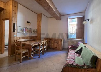 Sala da pranzo - Quadrilocale Viale degli Alberghi
 
37, Roccaraso - foto 3