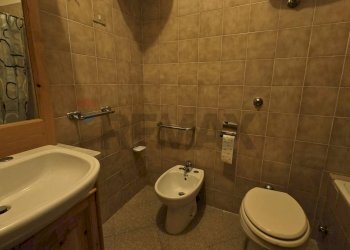 Bagno - Quadrilocale Viale degli Alberghi
 
37, Roccaraso - foto 15