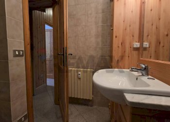 Bagno - Quadrilocale Viale degli Alberghi
 
37, Roccaraso - foto 19