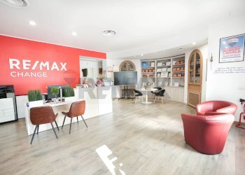 Sala da pranzo - Office Via Vittorio Veneto
 
50, Brugherio - photo 2