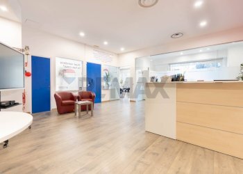 Soggiorno - Office Via Vittorio Veneto
 
50, Brugherio - photo 3