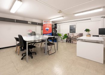 Ufficio - Office Via Vittorio Veneto
 
50, Brugherio - photo 13