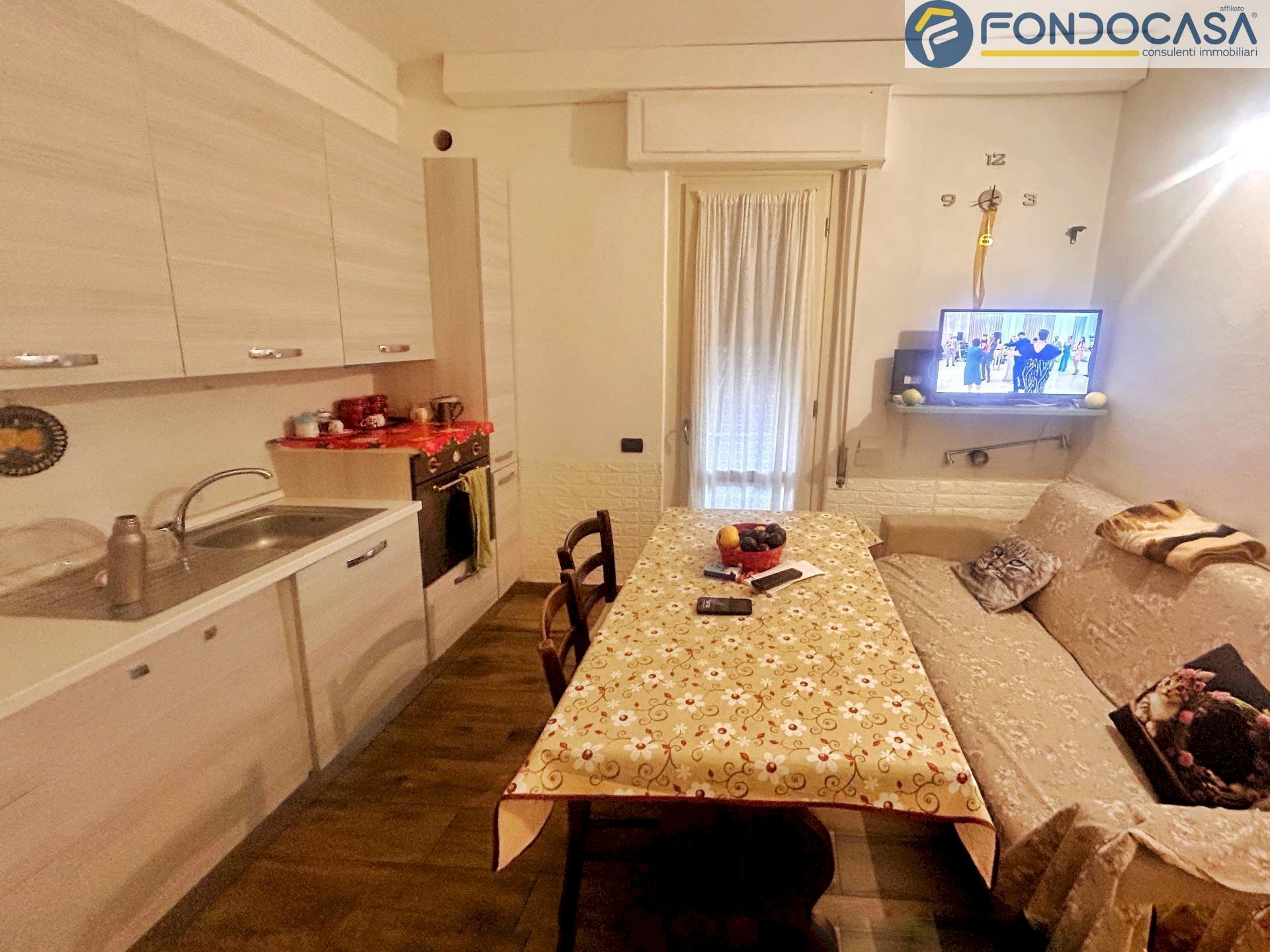 soggiorno e zona pranzo - Bilocale Via Fornace Mannozzi, Viareggio - foto 2