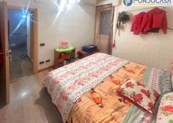 camera da letto matrimoniale - Bilocale Via Fornace Mannozzi, Viareggio - foto 13