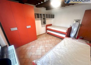 seconda camera da letto matrim - Trilocale via vittorio emanuele, Camaiore - foto 15