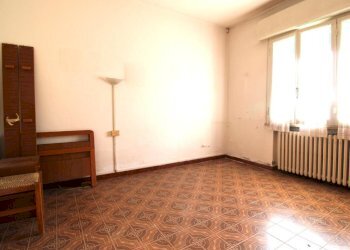 Portion of a house Via Pinarella, Cesena - photo 8