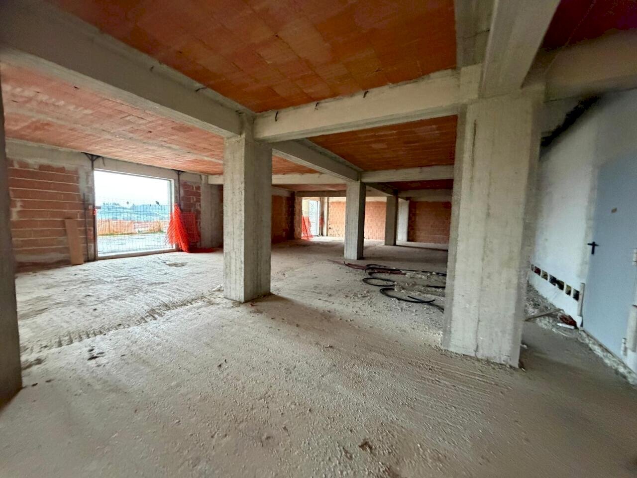 WhatsApp Image 2026-01-02 at 10.37.38 (3).jpeg - Locale Commerciale Via Sacro sacro cuore, Modica - foto 1