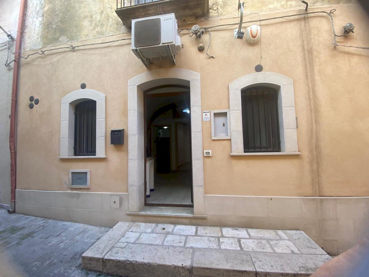 WhatsApp Image 2025-12-15 at 11.20.04.jpeg - Villa via ruffino, Modica - photo 1
