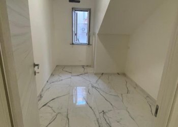 WhatsApp Image 2025-12-04 at 11.59.34 (2).jpeg - Two-room apartment via armando diaz, Pozzallo - photo 10