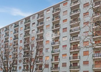 Two-room apartment Corso Cincinnato, Torino (neighborhood Lucento) - photo 1