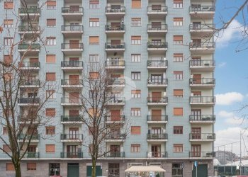 Two-room apartment Corso Cincinnato, Torino (neighborhood Lucento) - photo 3