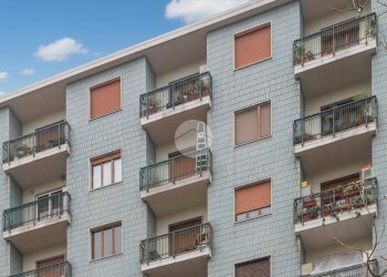 Two-room apartment Corso Cincinnato, Torino (neighborhood Lucento) - photo 5