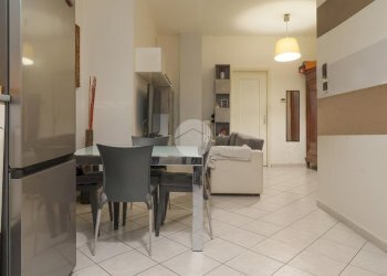 Two-room apartment Corso Cincinnato, Torino (neighborhood Lucento) - photo 11