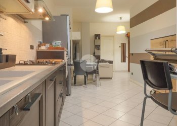 Two-room apartment Corso Cincinnato, Torino (neighborhood Lucento) - photo 12