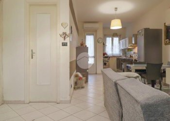 Two-room apartment Corso Cincinnato, Torino (neighborhood Lucento) - photo 15