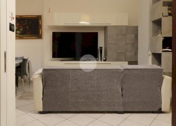 Two-room apartment Corso Cincinnato, Torino (neighborhood Lucento) - photo 16