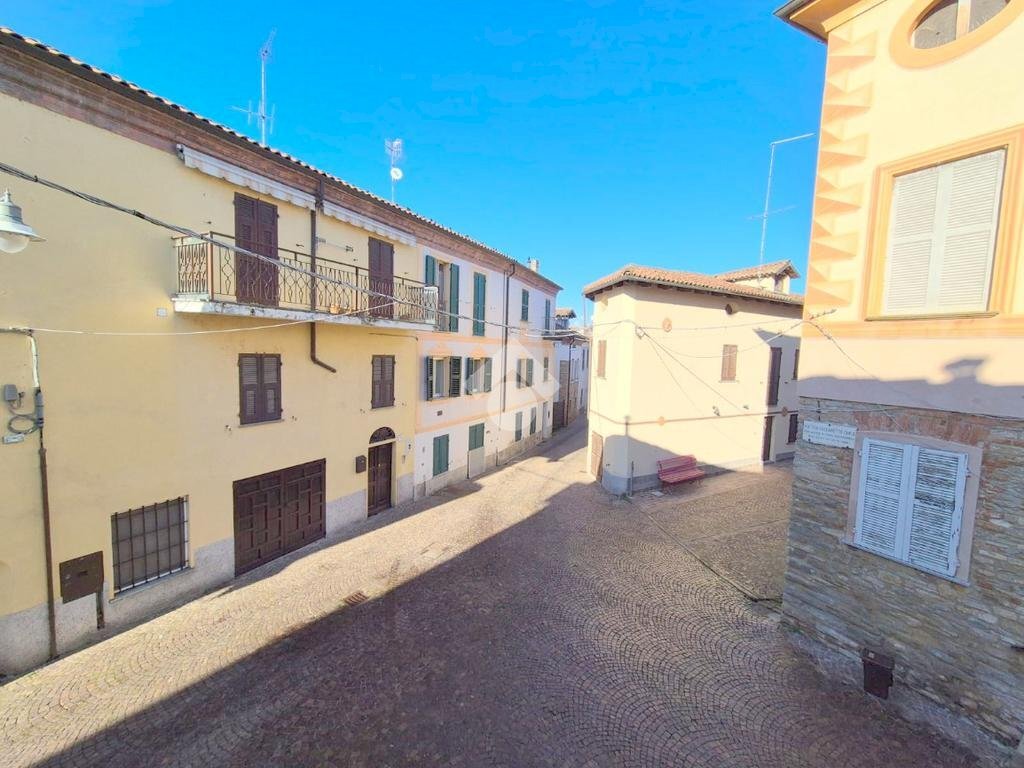 Semi-detached house Via Gallareto, Terzo - photo 1