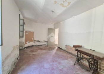 Semi-detached house Via Gallareto, Terzo - photo 8