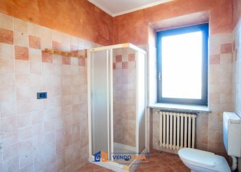 Independent house Villafranca Piemonte - photo 7