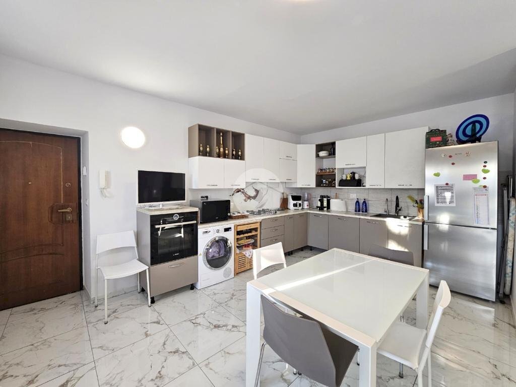 Three-room apartment Via Giuseppe Garibaldi, Candia Canavese - photo 3