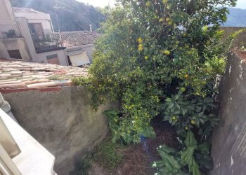 Giardino - Casa indipendente san crispino
 
1, Motta Camastra - foto 32