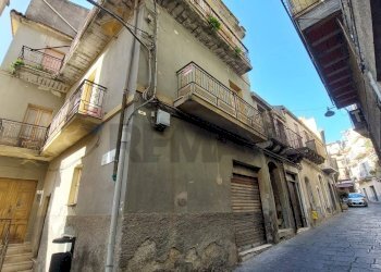 Edificio all\'aperto - Casa indipendente san crispino
 
1, Motta Camastra - foto 39