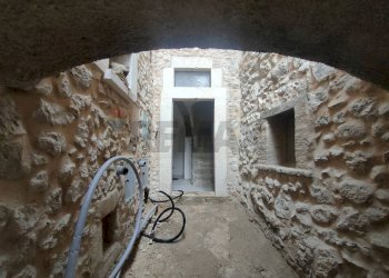 Stanza vuota - Casa semi indipendente via della faina, Prata d'Ansidonia - foto 1