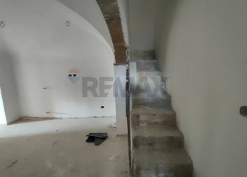 Scale - Casa semi indipendente via della faina, Prata d'Ansidonia - foto 7