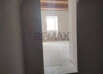 Hall / corridoio - Casa semi indipendente via della faina, Prata d'Ansidonia - foto 9