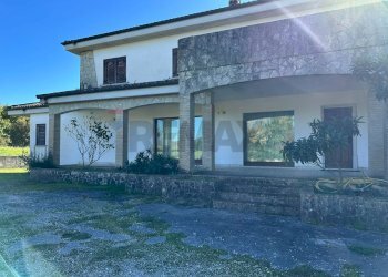 Casa all\'aperto - Villa Via Selva
2, Montaquila - foto 84