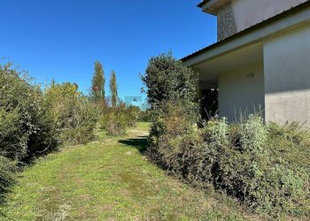 Giardino - Villa Via Selva
2, Montaquila - foto 86