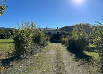 Giardino - Villa Via Selva
2, Montaquila - foto 114