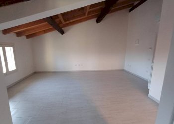 Cucina - Trilocale via Chiesa di Gargallo, Carpi - foto 2