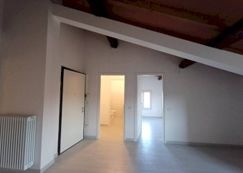 Stanza non arredata - Trilocale via Chiesa di Gargallo, Carpi - foto 3