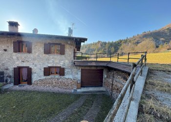 Foto 1 - Casa semi indipendente Via Romentarek, Castione della Presolana - foto 1