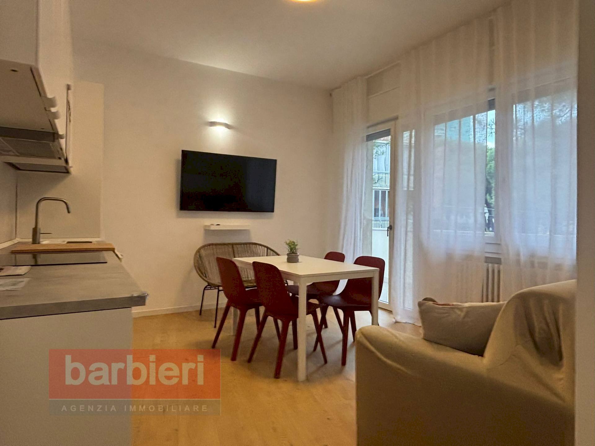 Foto 2 - Trilocale Viale Rismondo
 
1, Cervia - foto 2