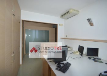 Foto 37 - Ufficio Piazza Duomo
 
57, Voghera - foto 37