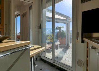 Foto 10 - Appartamento Via Pietro Giuria
 
1, Savona - foto 10