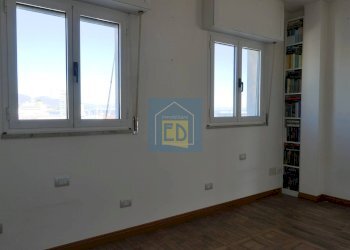Foto 17 - Appartamento Via Pietro Giuria
 
1, Savona - foto 17